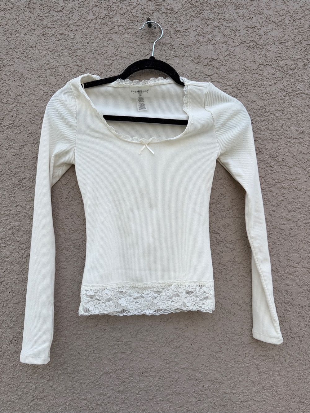 eye candy Cream Lace-Trim Long Sleeve Top